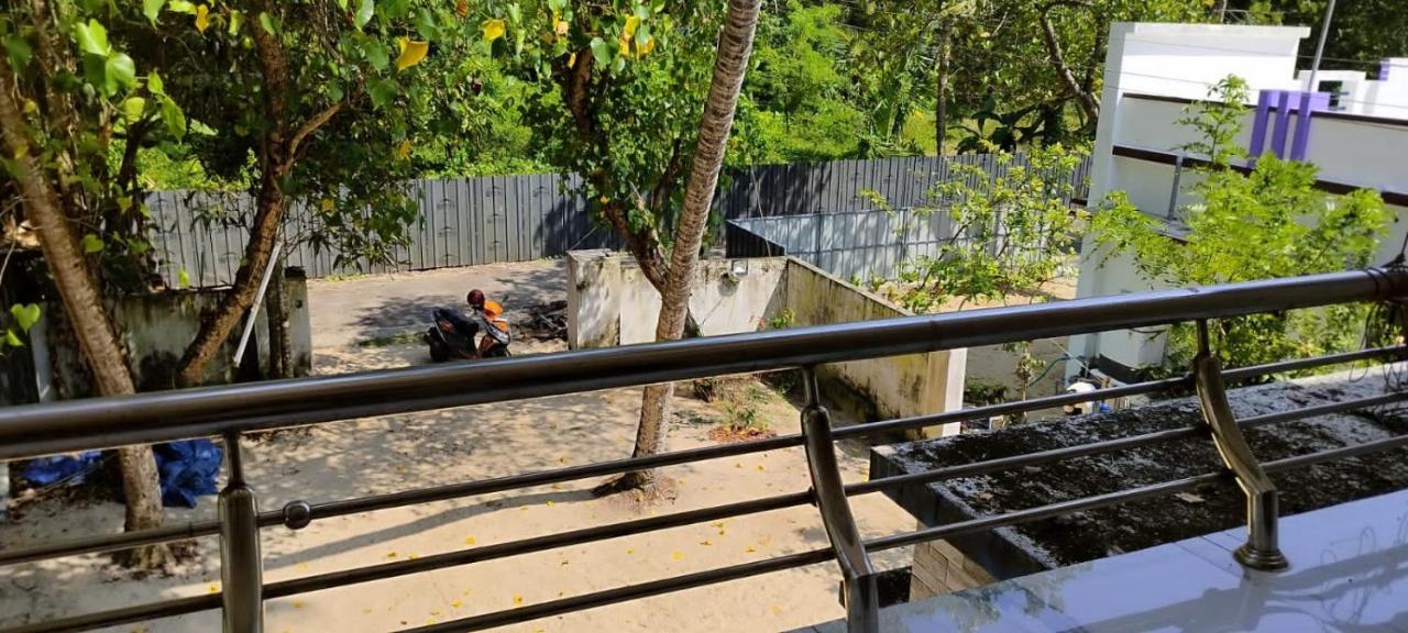 Marari Sibiya Beach Villa Mararikulam Esterno foto